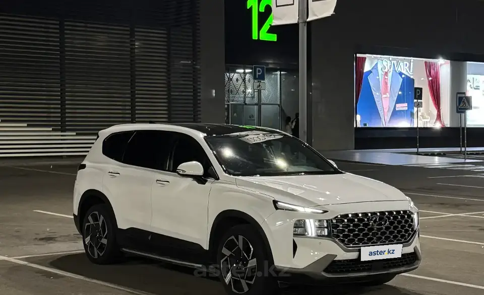 Hyundai Santa Fe 2021 года за 12 500 000 тг. в Алматы