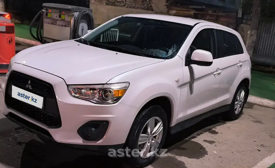 Mitsubishi ASX 2013 года за 5 100 000 тг. в Астана
