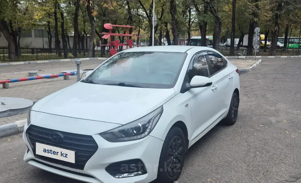Hyundai Accent 2019 года за 6 000 000 тг. в Алматы
