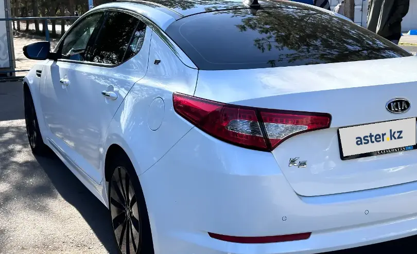 Kia K5 2011 года за 7 200 000 тг. в Астана фото 2