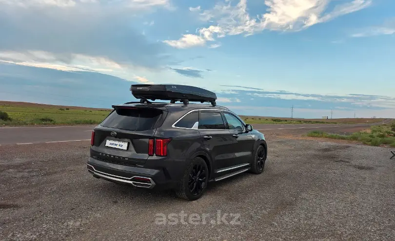 Kia Sorento 2020 года за 16 000 000 тг. в Алматы фото 3