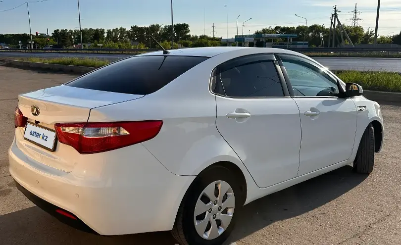 Kia Rio 2015 года за 5 500 000 тг. в Астана фото 2