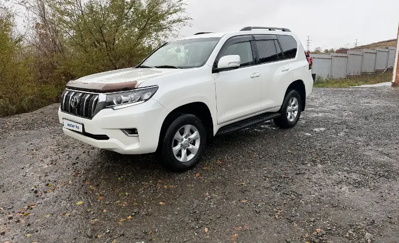 Toyota Land Cruiser Prado 2018 года за 20 900 000 тг. в Усть-Каменогорск фото 1