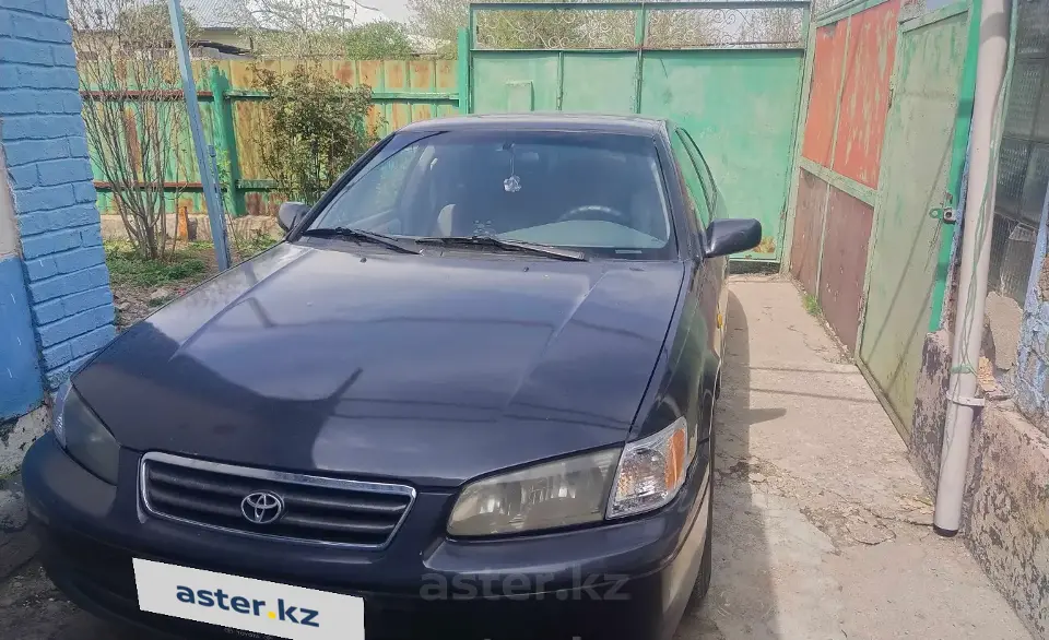 Toyota Camry 2000 года за 3 250 000 тг. в Шымкент