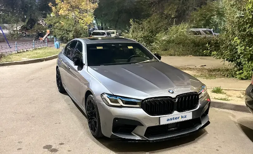 BMW 5 серии 2017 года за 18 000 000 тг. в Алматы фото 2