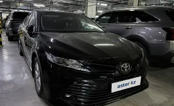 Toyota Camry 2020 года за 11 900 000 тг. в Астана фото 2