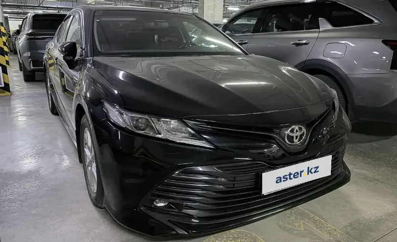Toyota Camry 2020 года за 11 900 000 тг. в Астана фото 3