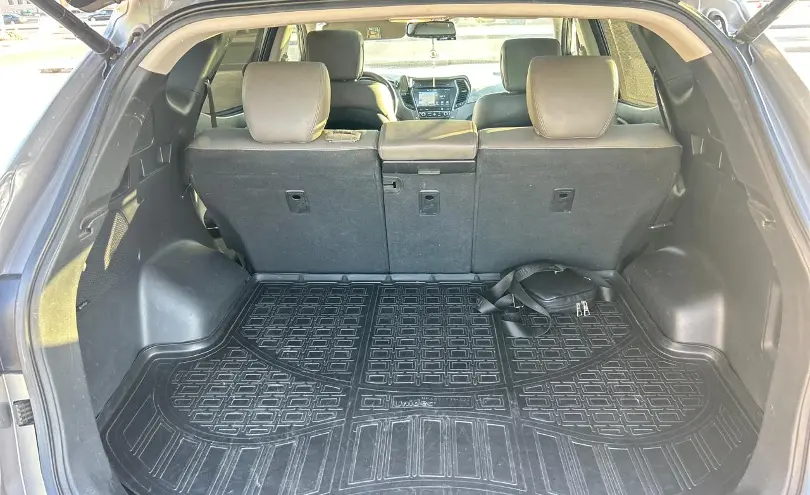Hyundai Santa Fe 2017 года за 8 500 000 тг. в Астана фото 5
