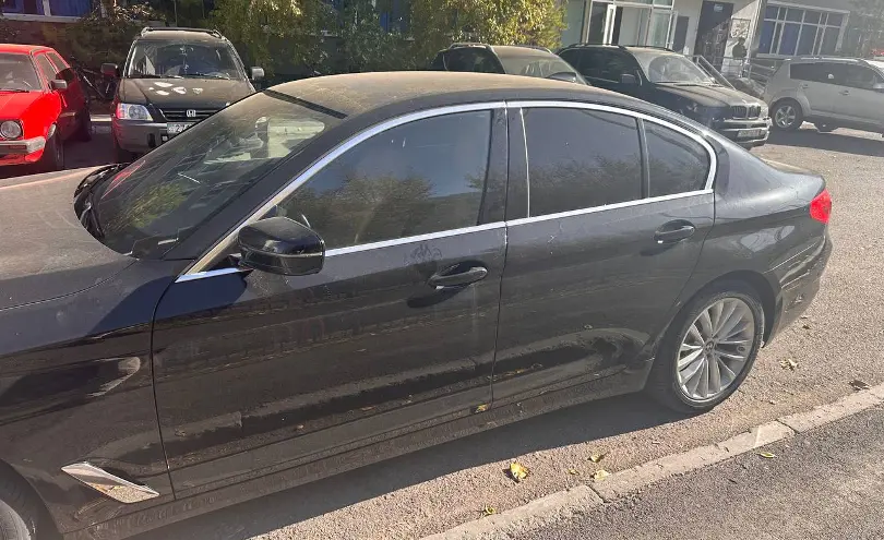 BMW 5 серии 2018 года за 16 400 000 тг. в Астана фото 1