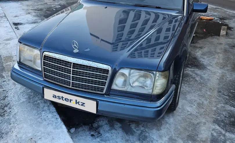 Mercedes-Benz E-Класс 1994 года за 3 000 000 тг. в Астана