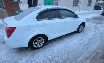 Chevrolet Aveo 2014 года за 3 500 000 тг. в Астана фото 2