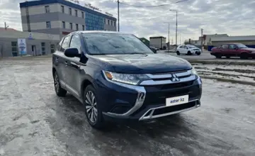 Mitsubishi Outlander 2019 года за 7 800 000 тг. в Атырауская область фото 2