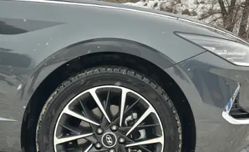 Hyundai Sonata 2023 года за 12 700 000 тг. в Семей фото 3