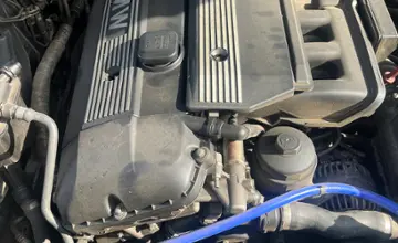 BMW 5 серии 2003 года за 5 500 000 тг. в Жамбылская область фото 4