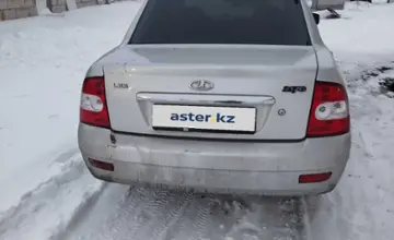 LADA (ВАЗ) Priora 2010 года за 1 450 000 тг. в Астана фото 4