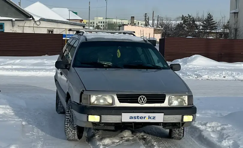 Volkswagen Passat 1990 года за 1 100 000 тг. в Астана