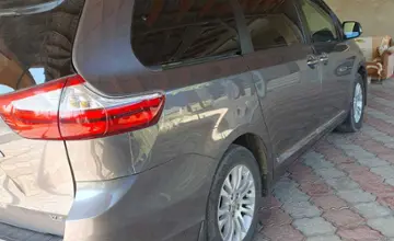 Toyota Sienna 2017 года за 17 000 000 тг. в Алматы фото 4