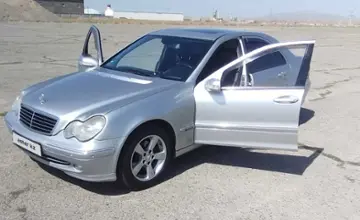 Mercedes-Benz C-Класс 2003 года за 4 000 000 тг. в Жамбылская область фото 5