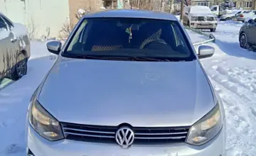 Volkswagen Polo 2011 года за 3 800 000 тг. в Астана фото 2