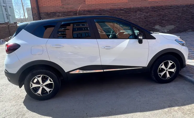 Renault Kaptur 2018 года за 6 400 000 тг. в Павлодар