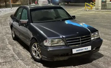 Mercedes-Benz C-Класс 1994 года за 1 600 000 тг. в Астана фото 3