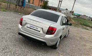 LADA (ВАЗ) Granta 2018 года за 3 200 000 тг. в Актобе фото 4