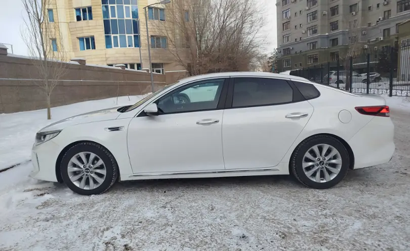 Kia K5 2016 года за 8 300 000 тг. в Астана