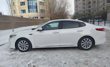 Kia K5 2016 года за 8 300 000 тг. в Астана