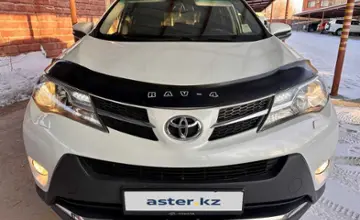 Toyota RAV4 2015 года за 10 850 000 тг. в Актобе фото 1