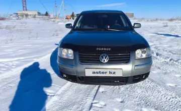 Volkswagen Passat 2003 года за 2 500 000 тг. в Астана фото 1