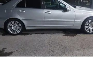 Mercedes-Benz C-Класс 2000 года за 2 600 000 тг. в Карагандинская область фото 3