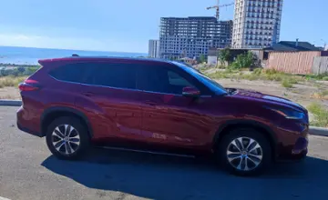 Toyota Highlander 2023 года за 24 000 000 тг. в Актау фото 2
