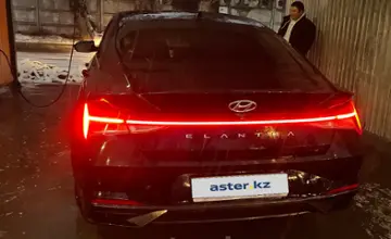 Hyundai Elantra 2023 года за 8 500 000 тг. в Алматы фото 4