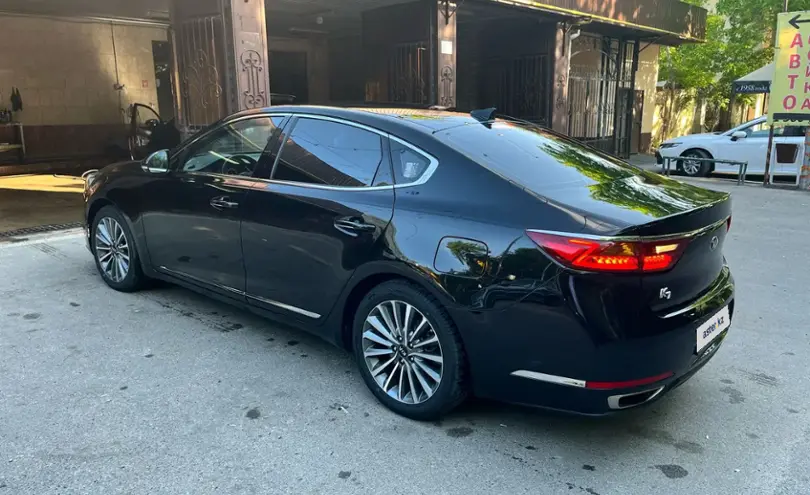 Kia K7 2016 года за 8 900 000 тг. в Алматы