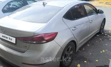 Hyundai Avante 2017 года за 6 000 000 тг. в Астана фото 4