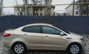 Kia Rio 2014 года за 5 500 000 тг. в Уральск фото 2
