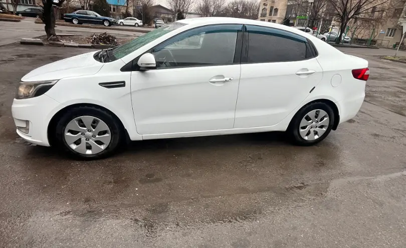 Kia Rio 2015 года за 5 200 000 тг. в Алматы