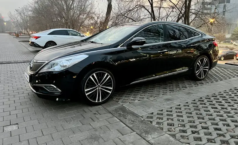 Hyundai Grandeur 2015 года за 8 300 000 тг. в Алматы
