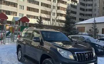 Toyota Land Cruiser Prado 2013 года за 16 800 000 тг. в Астана фото 3