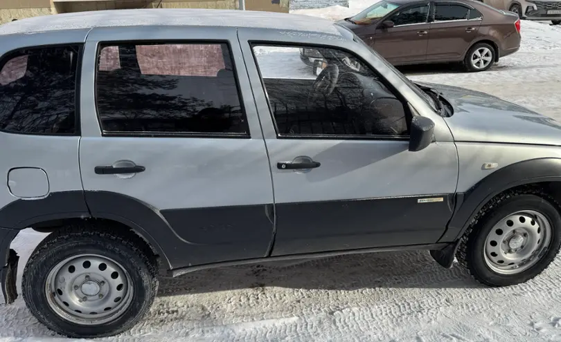 Chevrolet Niva 2013 года за 3 600 000 тг. в Костанай фото 3