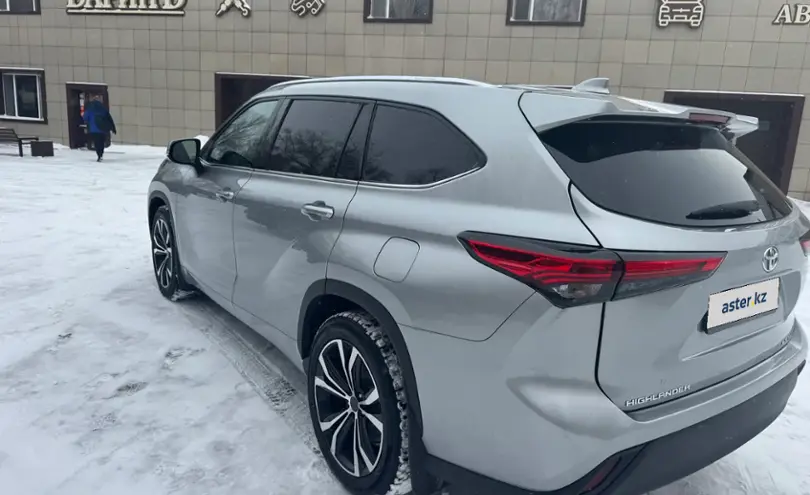 Toyota Highlander 2021 года за 21 000 000 тг. в Карагандинская область фото 3