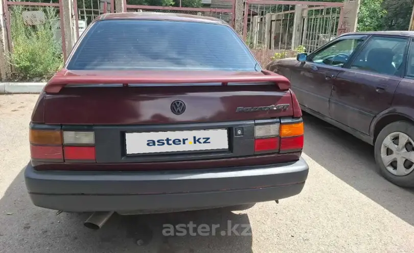 Volkswagen Passat 1990 года за 900 000 тг. в Караганда фото 3
