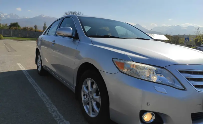 Toyota Camry 2010 года за 10 100 000 тг. в Алматы