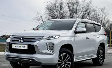 Mitsubishi Pajero Sport 2020 года за 17 500 000 тг. в Атырау фото 1