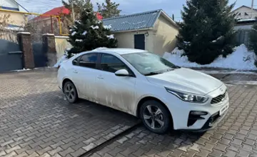 Kia Cerato 2019 года за 7 800 000 тг. в Алматы фото 2