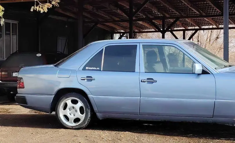 Mercedes-Benz E-Класс 1992 года за 1 900 000 тг. в Алматы фото 3