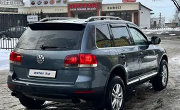 Volkswagen Touareg 2005 года за 3 500 000 тг. в Алматы фото 3