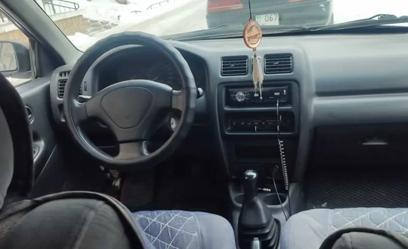 Mazda 323 1997 года за 700 000 тг. в Астана