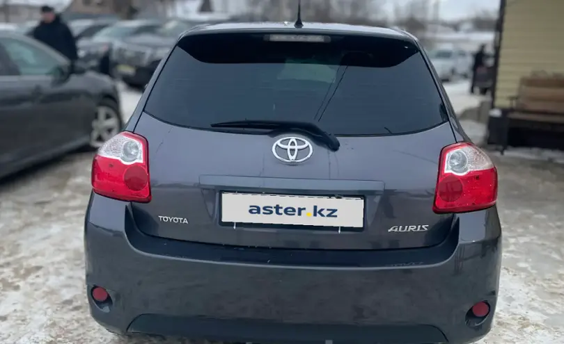Toyota Auris 2008 года за 4 300 000 тг. в Западно-Казахстанская область фото 3