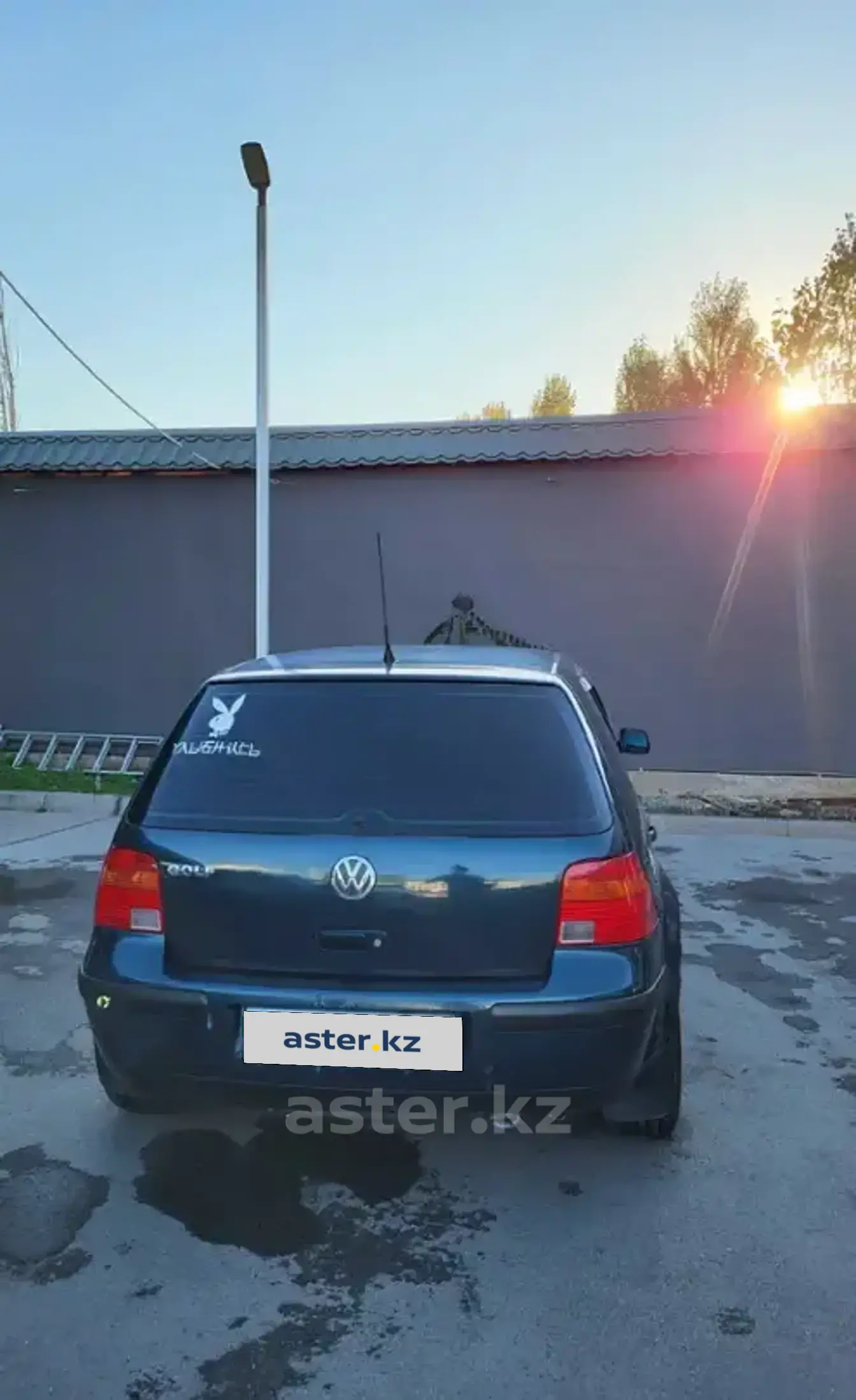 Volkswagen Golf 2000 года за 1 200 000 тг. в Шымкент фото 4